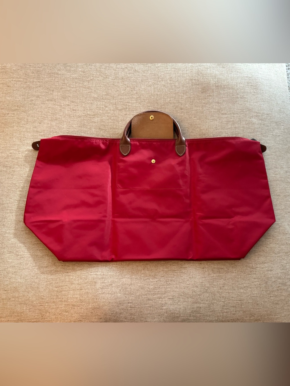 Longchamp XL Le Pliage Foldable Tote in Deep Red with Brown Leather - Picture 2 of 9